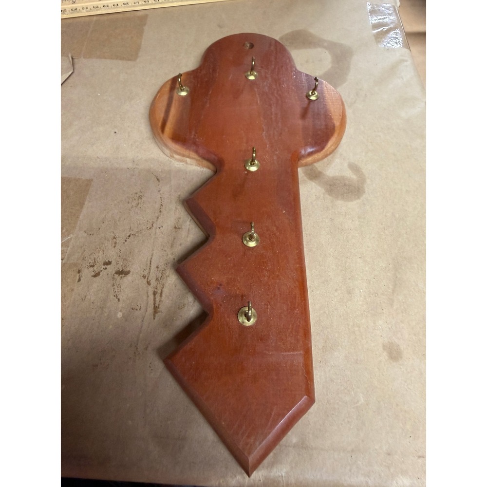 Vintage Wooden Skeleton Key Wall Mounted Key Holder 6 Hooks Rustic Entryway Deco